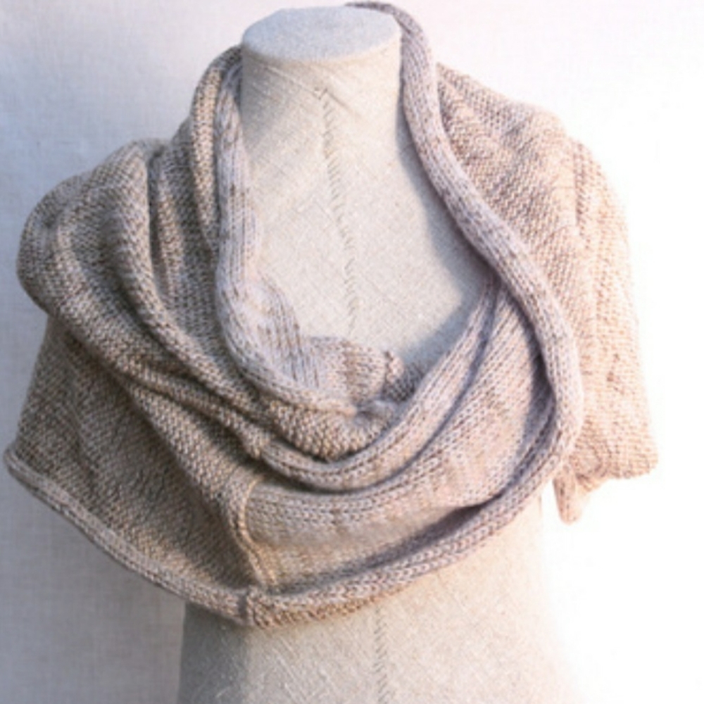 100% ACRYLIC 2 TONE UNISEX INFINITY SCARF        ☆